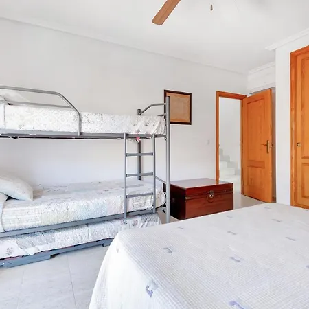 Casa En Playa Con Piscina Novamar 펜션
